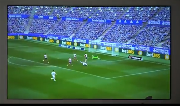 2020欧洲杯看球方式的巨大变化:体验激光电视100寸大屏的快乐